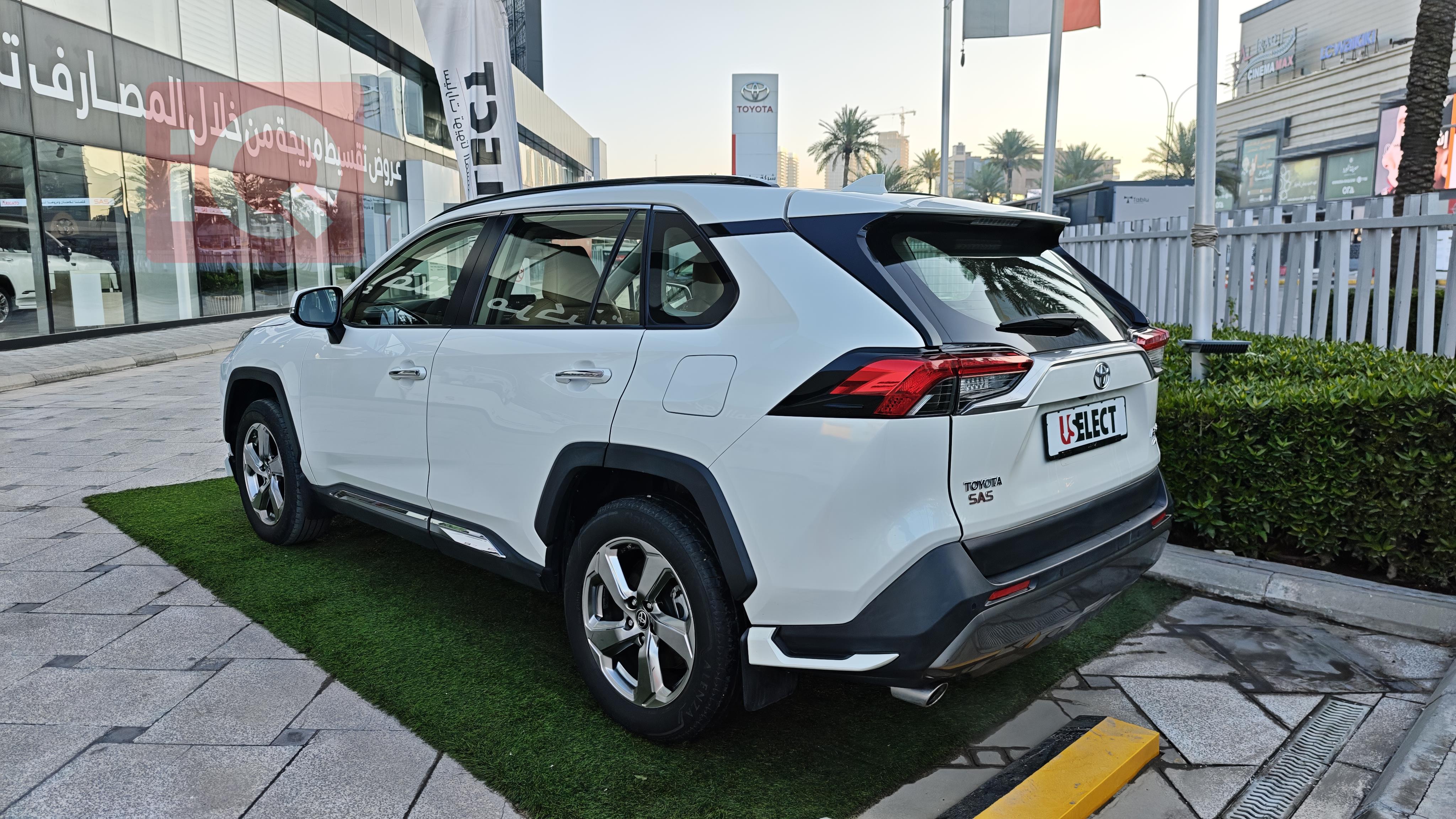 تويوتا راف 4